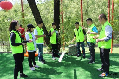 团建拓展训练徒步方案